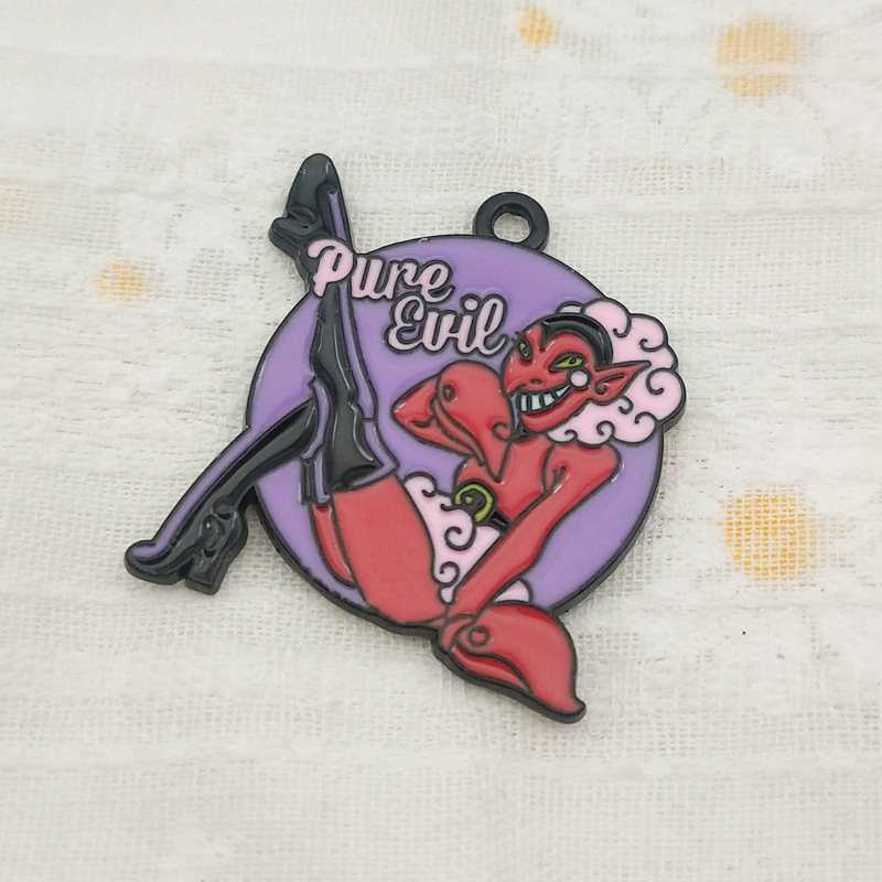 10 adet Karikatür Güney İronik - Anime Merchandise For Sale incelemesi ve fiyatı