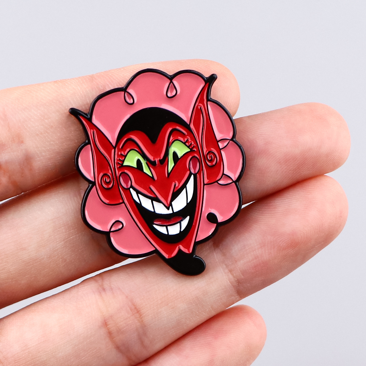 Sevimli Polis Kızı Alaşım Broş - Enamel Pin Set incelemesi ve fiyatı
