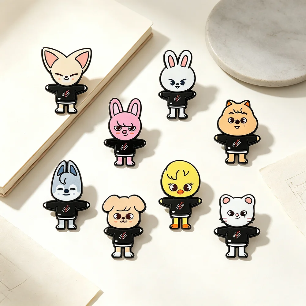 8 adet KPOP çizgi film karakte - Enamel Pin Set incelemesi ve fiyatı