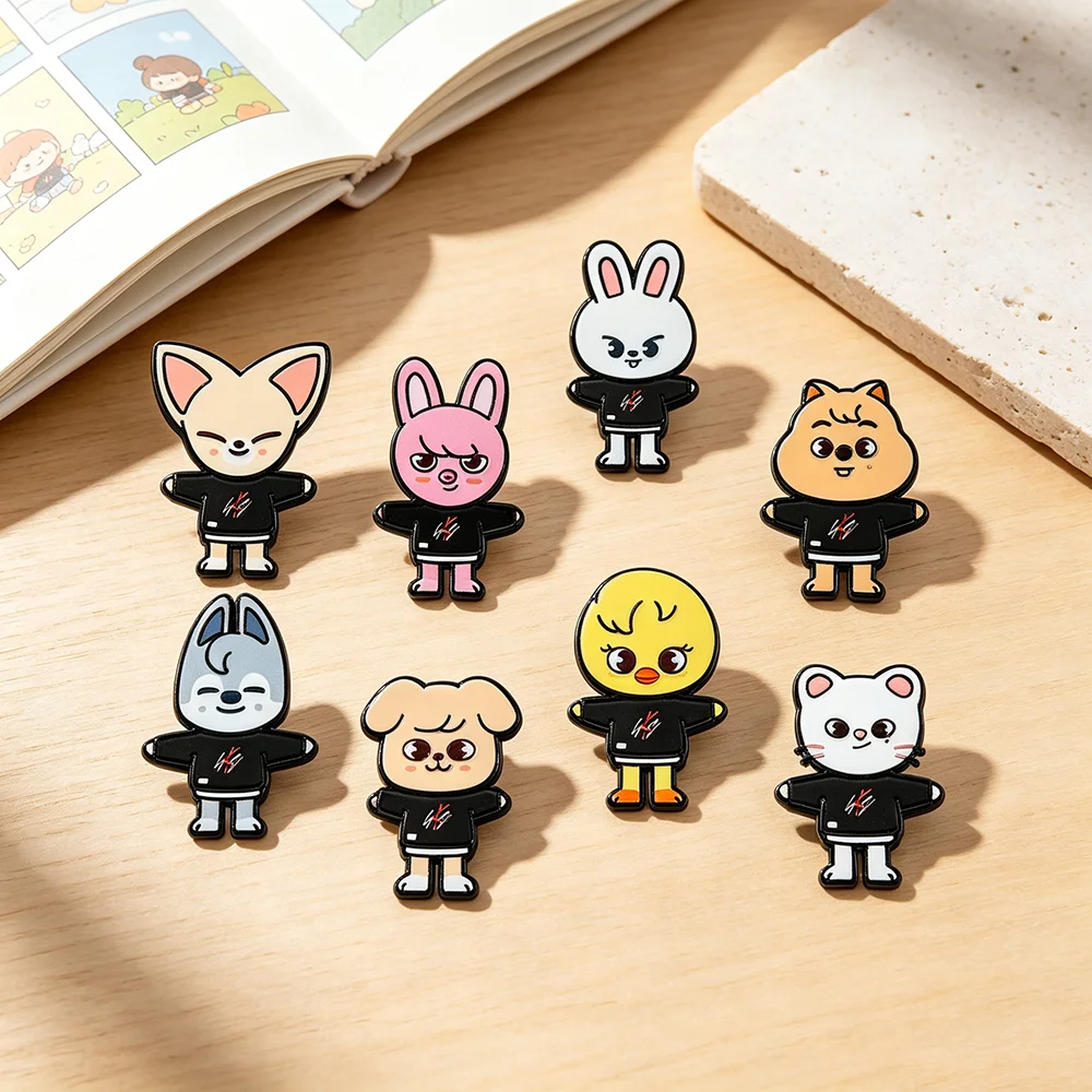 8 adet KPOP çizgi film karakte - Enamel Pin Set incelemesi ve fiyatı
